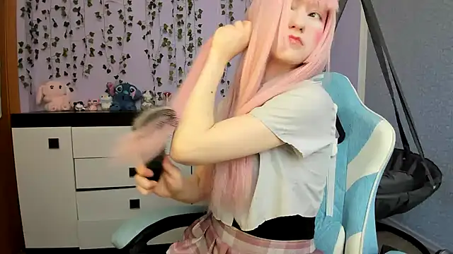 Yoonhee_ki élő XXX-chatje