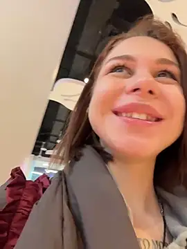 RosieSecret Adlı Modelin Canlı XXX Sohbeti