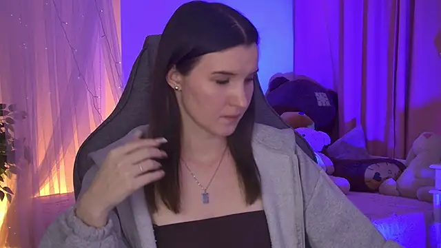 AgataWillis Adlı Modelin Canlı XXX Sohbeti