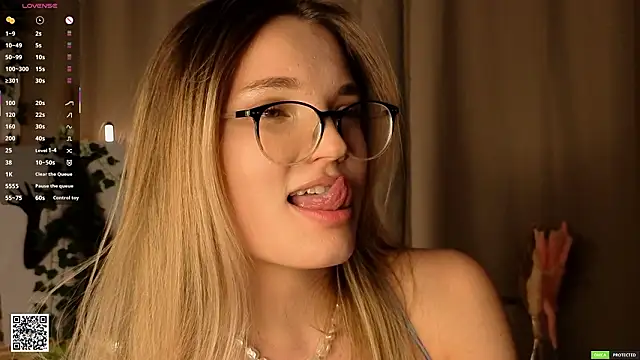 JulieLupo: απευθείας συνομιλία ΧΧΧ