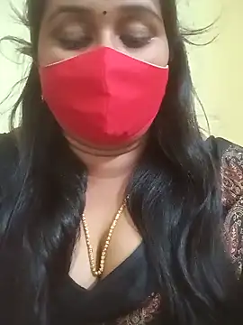 tamil-mala23: διαδικτυακό σόου στην κάμερα