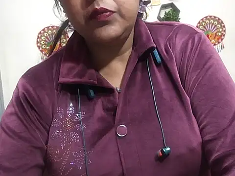 Royal_BhabhiSc: διαδικτυακό σόου στην κάμερα