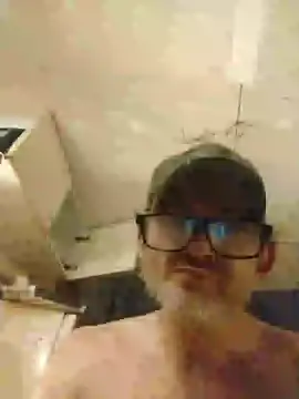 ROBERT0516 Chat XXX in diretta