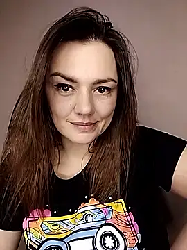 Онлайн чат XXX KrissSexi