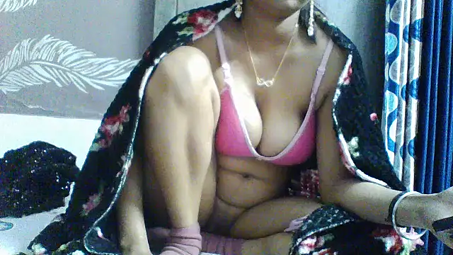 shalini_fire Chat XXX live