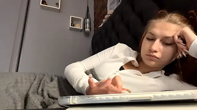 แชท XXX สดของ CarmaDiza