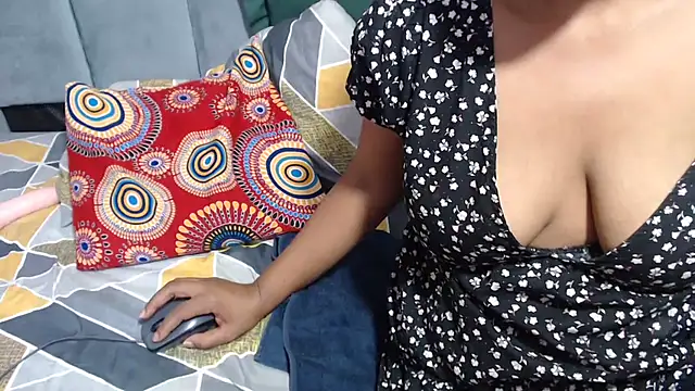 Živý XXX chat Tasha_bebe