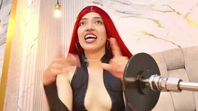 MichaelRossexxx Adlı Modelin Canlı XXX Sohbeti