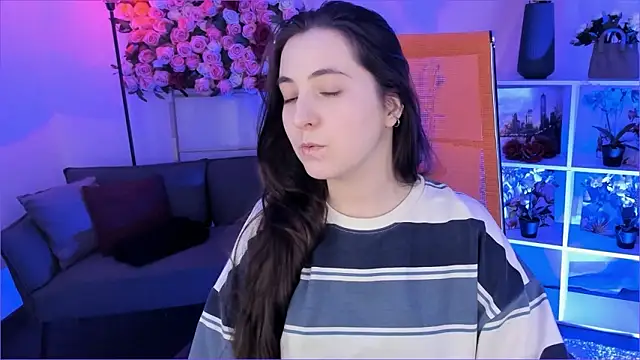 VirtuallVoyant লাইভ XXX চ্যাট