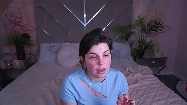 MirandaWong – Naživo XXX chat