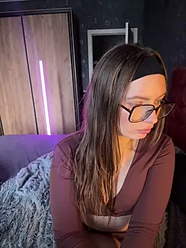 Lolababydoll Chat XXX in diretta