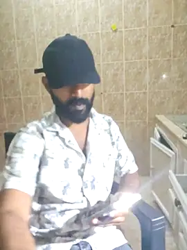 Bigkannan: απευθείας συνομιλία ΧΧΧ