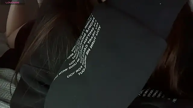 Anisawithloveのウェブカメラショー