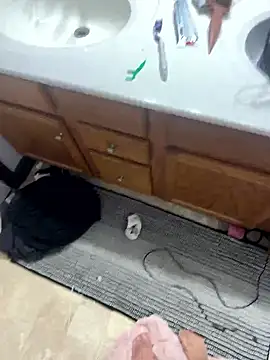 MilkEmAllのライブXXXチャット