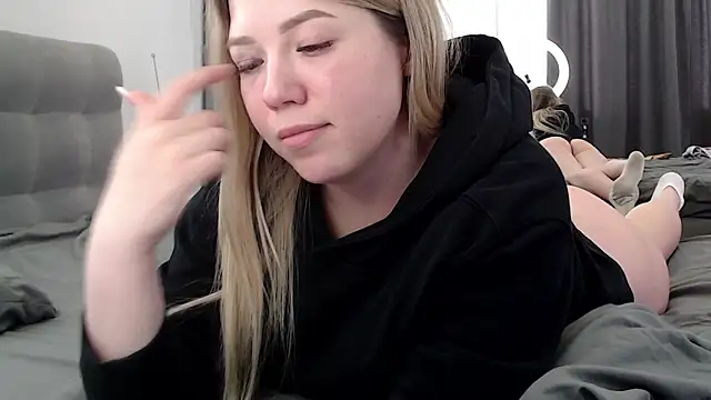 Embersweetbunny Chat XXX in diretta