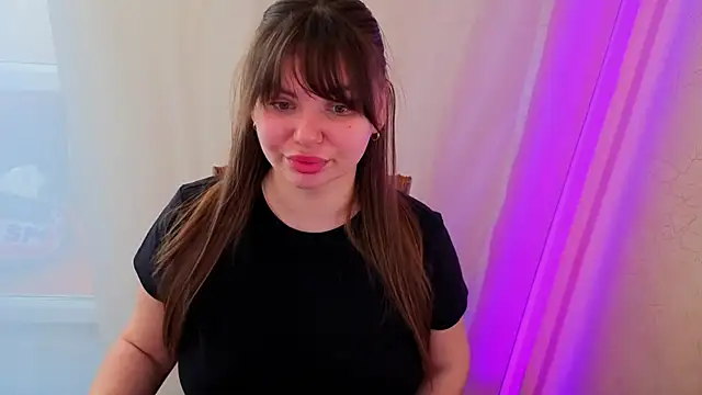 Cutie_Curvy: онлайн-секс-чат