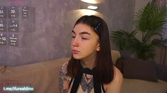 دردشة KaKotowski الجنسية المباشرة