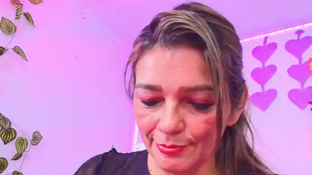 دردشة Carol_Miss2 الجنسية المباشرة