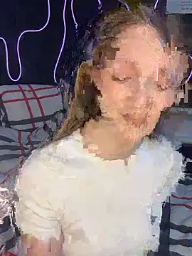 MilaMoone – Naživo XXX chat