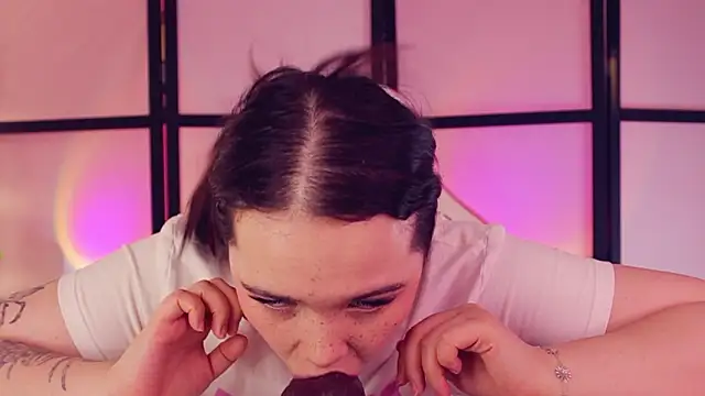 Chat XXX en directo de Chery_Lady22