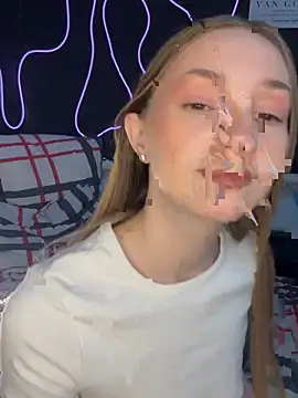 Chatroom XXX en direct de MilaMoone