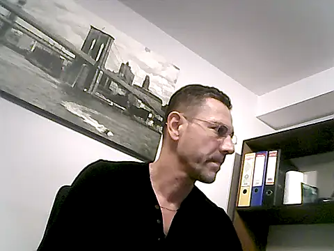 mastercharisma35 Adlı Modelin Web Kamerası Şovu