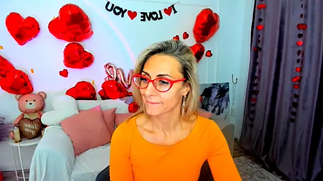 MuseOfStage élő XXX-chatje