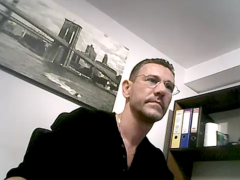 mastercharisma35 Adlı Modelin Web Kamerası Şovu