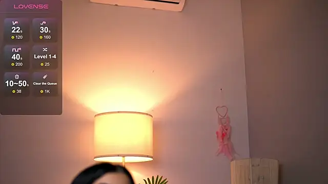 KassidyVibe Adlı Modelin Canlı XXX Sohbeti