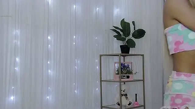 دردشة SarahRaynex الجنسية المباشرة