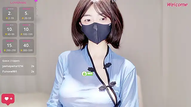 -Hell0-Kittyn Live XXX chat