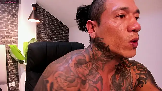 Chat XXX en directo de Dantesuarez28