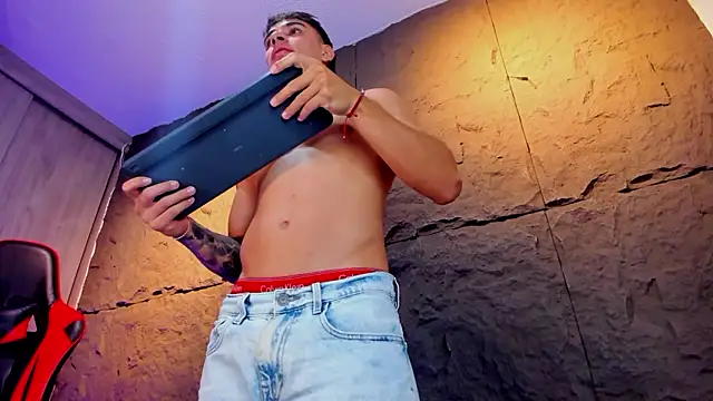 Chat XXX en directo de joseph_boy