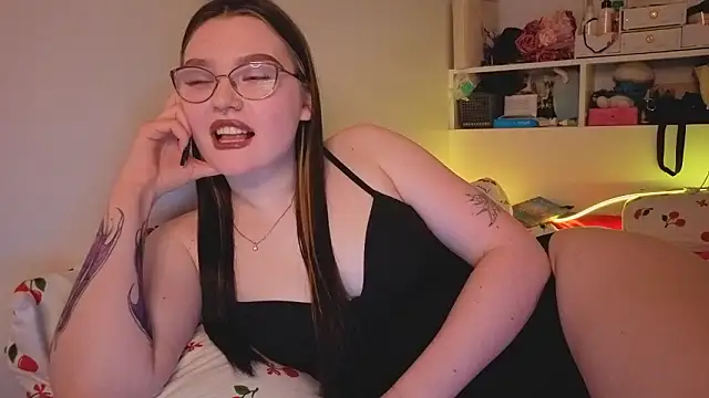 milliedoll's Live XXX Chat