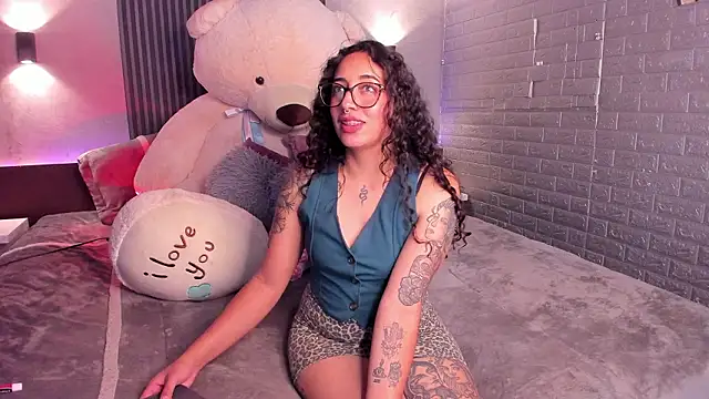 Chatroom XXX en direct de Magic_ivone