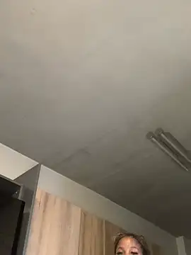 CurvyDesire1 live XXX chat