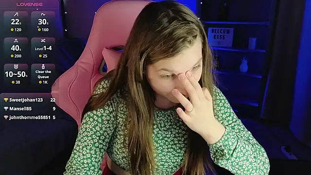 Mia_Myles Adlı Modelin Canlı XXX Sohbeti