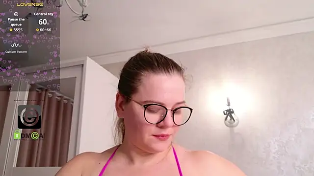 Chat XXX en directo de KellyKleine