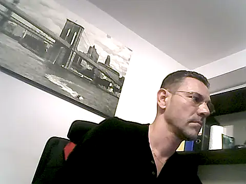 mastercharisma35 现场XXX聊天