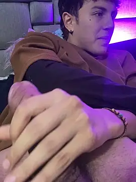 NaytonFreeman 在線直播表演