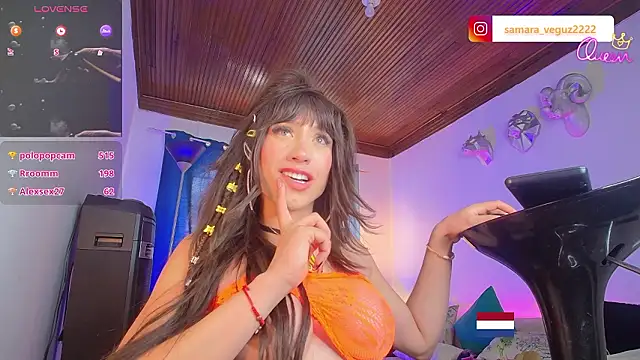 Chat XXX en directo de samara_veguz222