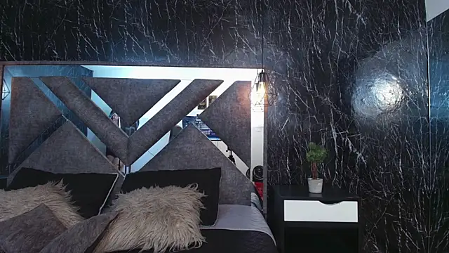 TiffanyMartinez: απευθείας συνομιλία ΧΧΧ