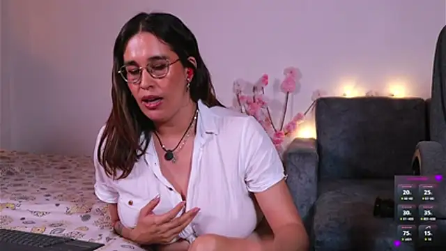 kathieandpovcock1 Chat XXX in diretta