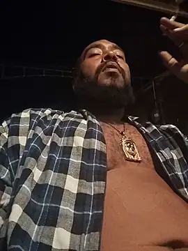 TRIGGADAALPHA 在線直播表演