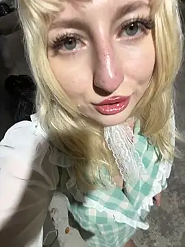 RonnieKiss Live XXX-Chat