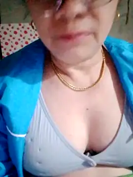 small-house123 live XXX chat