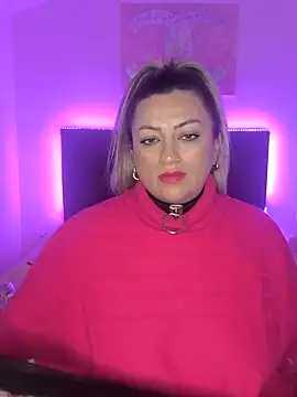 Show modela NinaRicci1518 na web-kameri