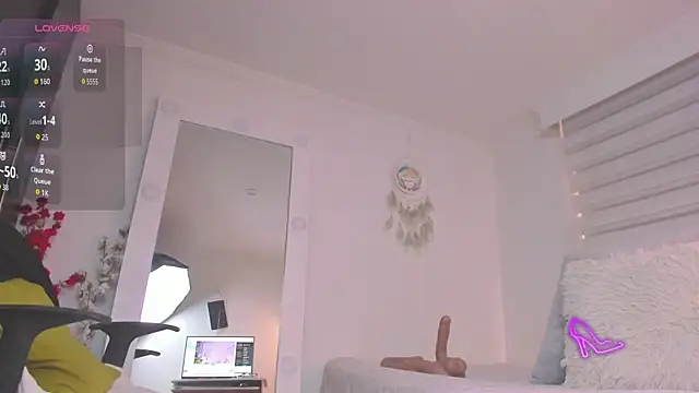 SharonVelvet live XXX chat