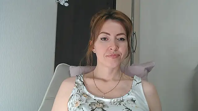 NicoleEunice87 即時 XXX 聊天