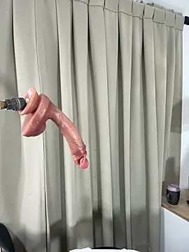 Chat +18 de Angel_Perv ao vivo